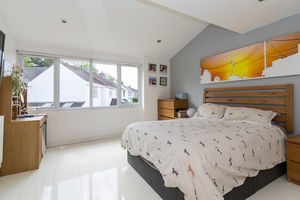 Photo 21- click for photo gallery